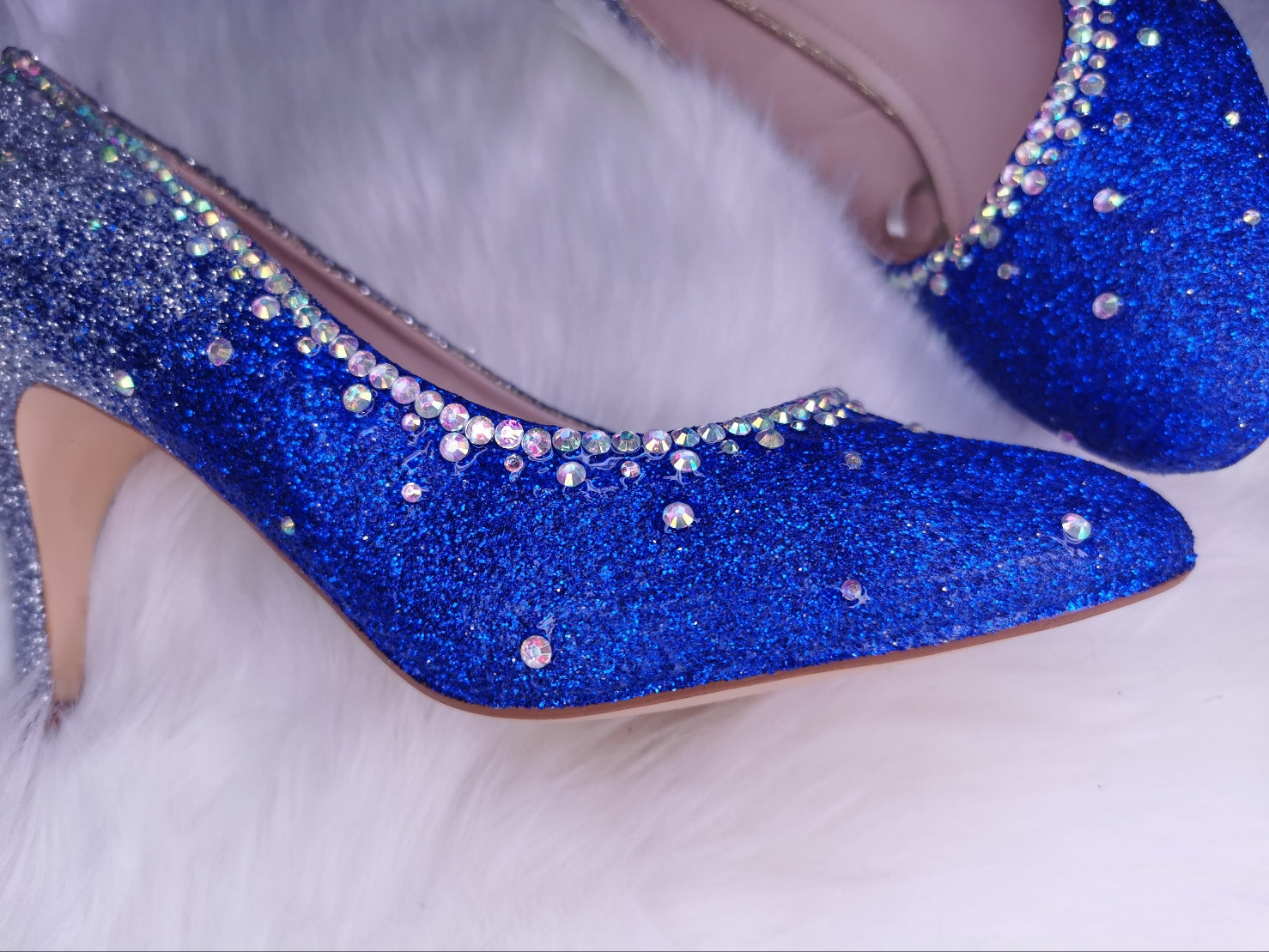 Fashion blue glitter heels