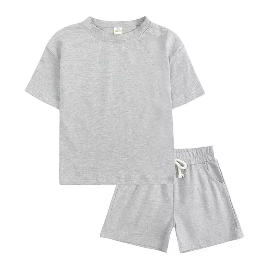 Age 10-11 Gey shorts set