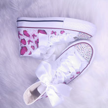 Load image into Gallery viewer, Pink Butterflies Glitter Pumps
