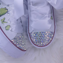 Load image into Gallery viewer, Green Butterfly Glitter Pumps
